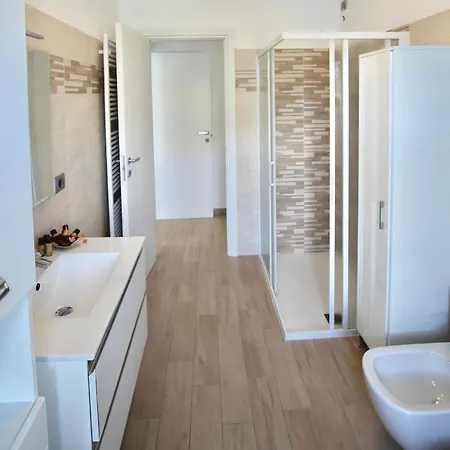 Infinity Luxury Διαμέρισμα Lezzeno