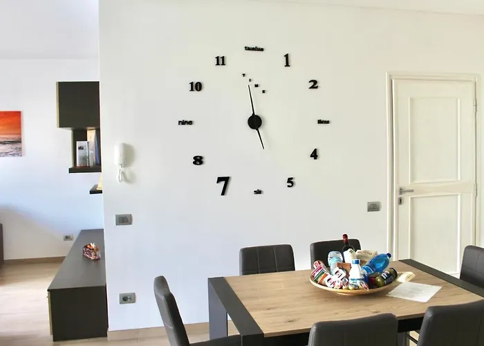 Infinity Luxury Apartman Lezzeno